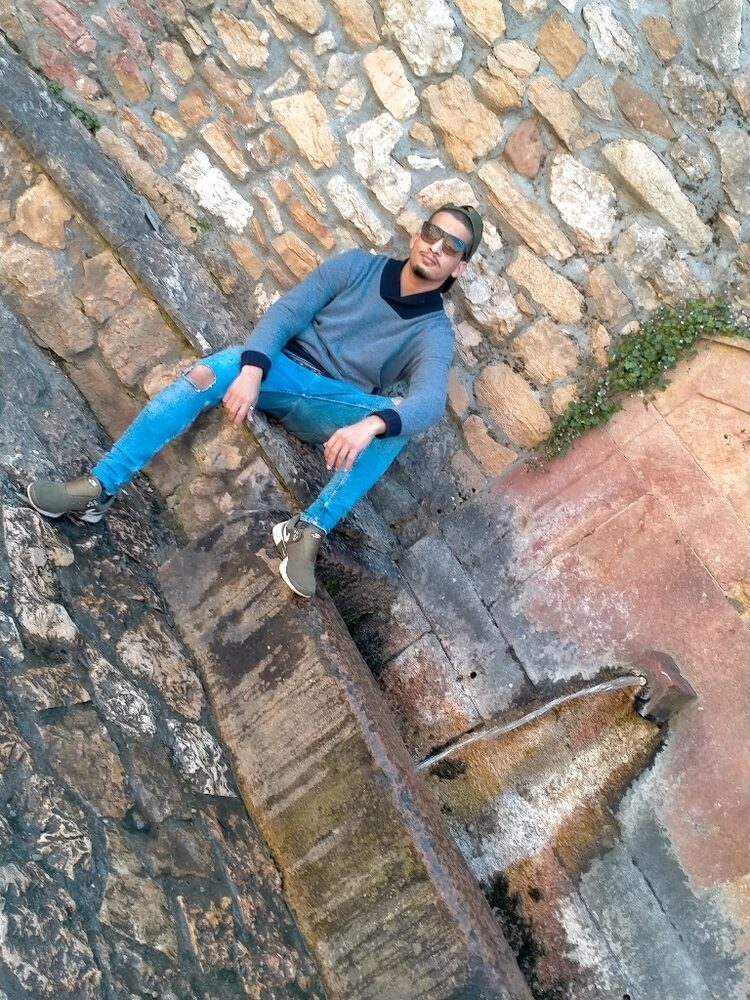 Foto de perfil de Walid